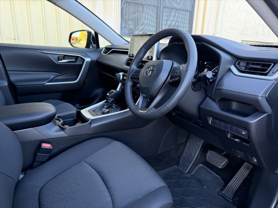 2020 Toyota RAV4 AXAH54R GXL Hybrid SUV Image 16