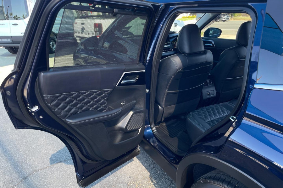 2022 MY23 Mitsubishi Outlander ZM Exceed SUV Image 25