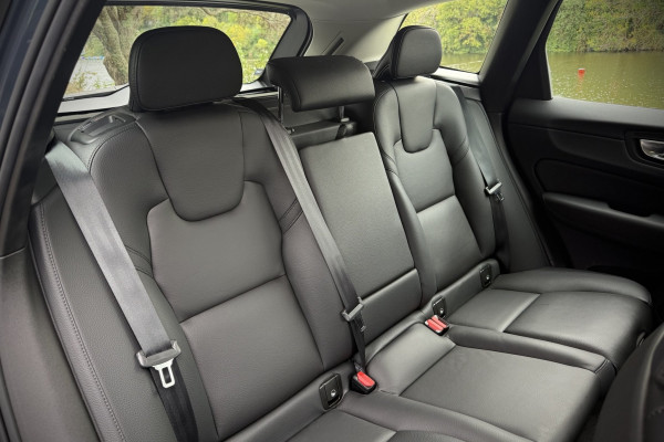 2023 Volvo XC60 UZ Ultimate B5 Bright SUV Image 10