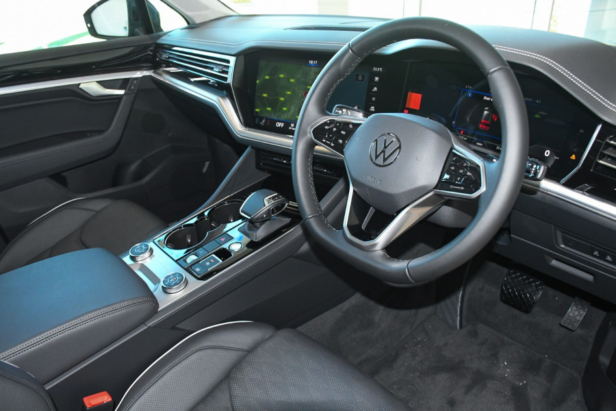 2021 Volkswagen Touareg CR 210TDI Elegance Wagon Image 7