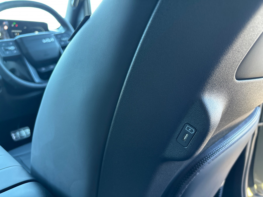 2025 MY26 Kia Tasman TK X-Line Ute Image 50