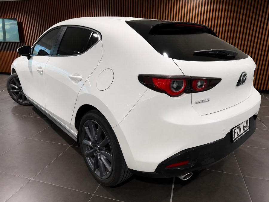 2026 Mazda 3 BP Series G20 Evolve Hatch Image 9
