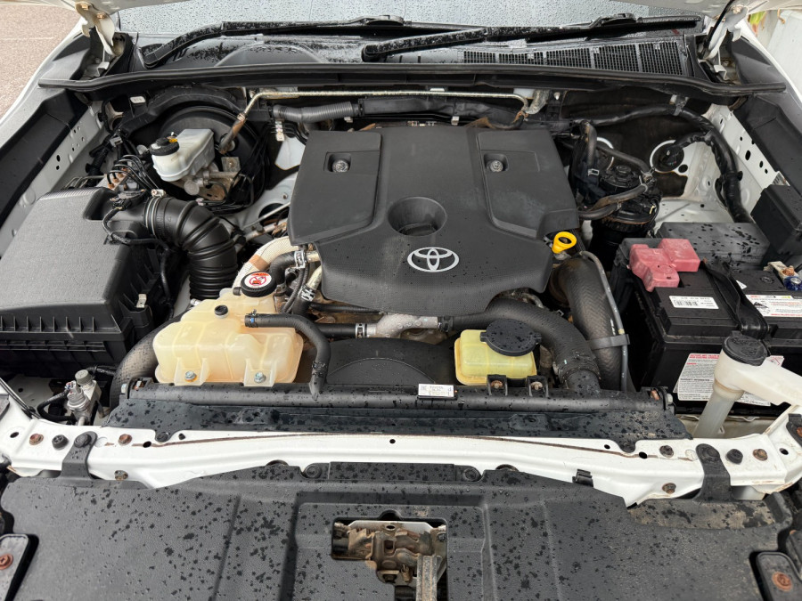 2017 Toyota HiLux GUN126R SR Cab Chassis Image 16