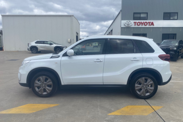 2022 Suzuki Vitara LY Series II  SUV Image 4