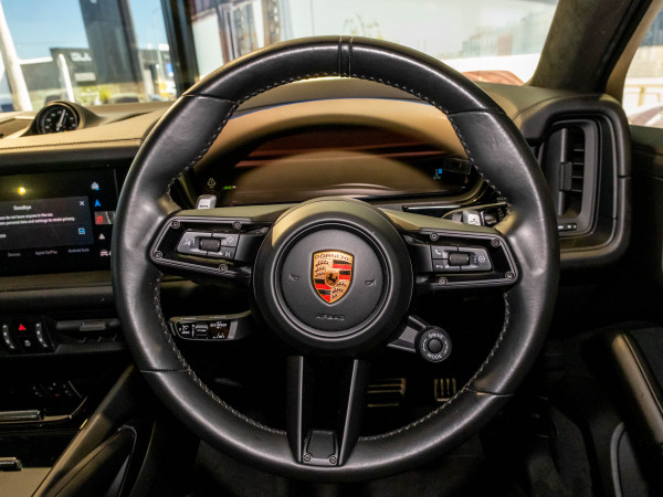 2024 Porsche Cayenne GTS SUV image 15