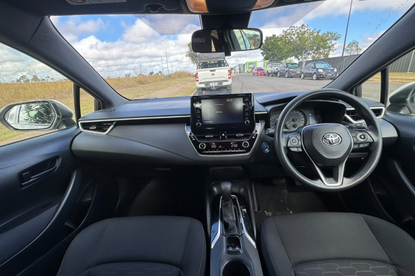 2018 Toyota Corolla ZWE211R Ascent Sport Hybrid Hatch Image 11