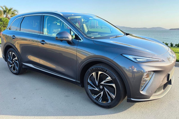 2026 MG MGS6 EV IS3E Essence SUV Image 1