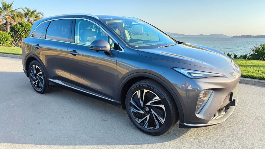 2026 MG MGS6 EV IS3E Essence SUV Image 1