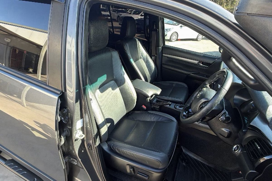 2021 Toyota HiLux GUN126R Rugged X Dual Cab Pick Up Image 26