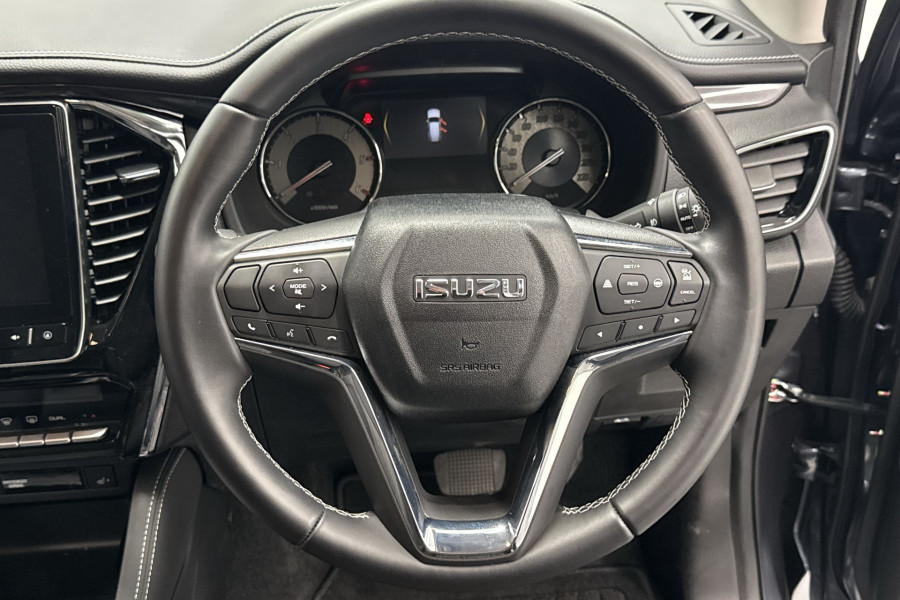 2024 Isuzu MU-X LS-T Wagon Image 18