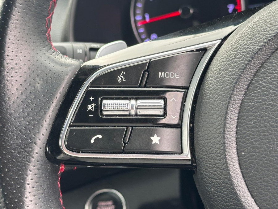 2022 Kia Cerato BD GT Hatch Image 21