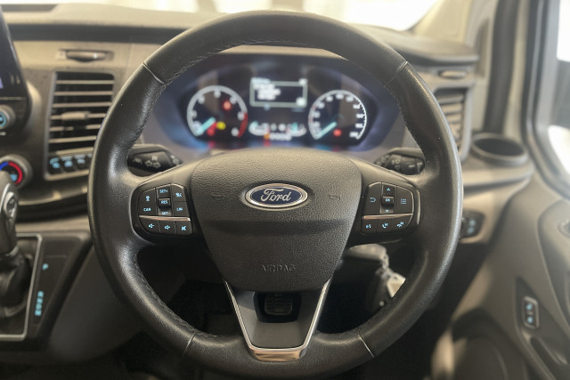 2019 MY19.75 Ford Transit Custom VN 340L Van Image 18
