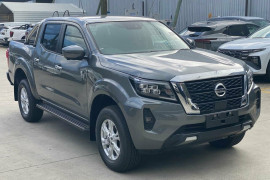 Nissan Navara ST D23