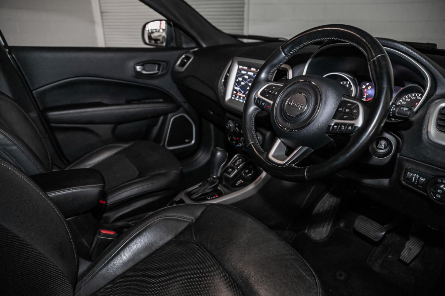 2020 MY22 Jeep Compass M6 Limited SUV Image 15