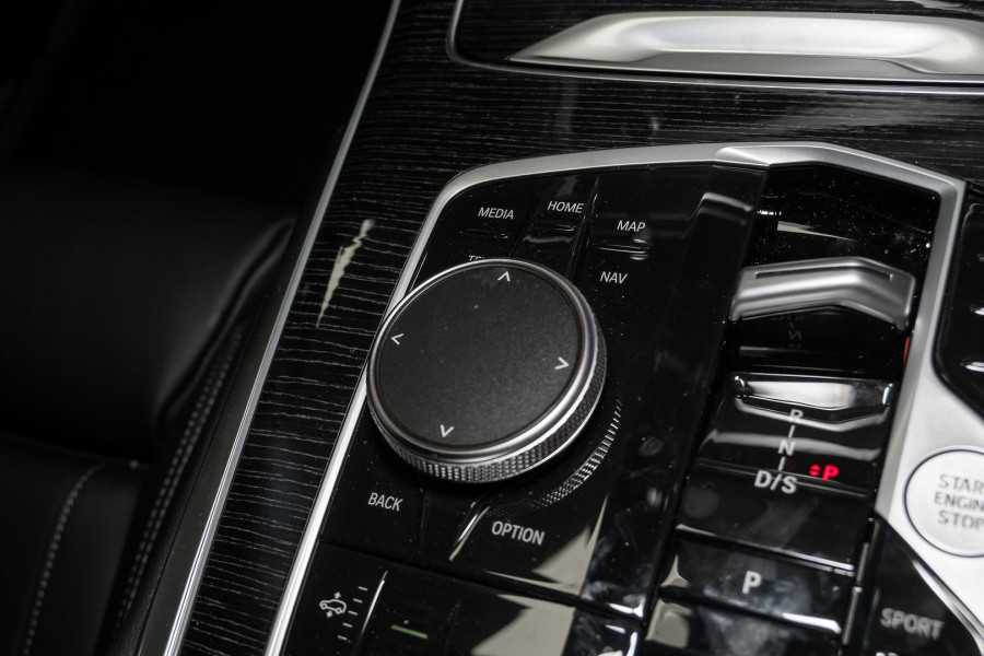 2025 BMW X7 G07 LCI xDrive40d M Sport SUV