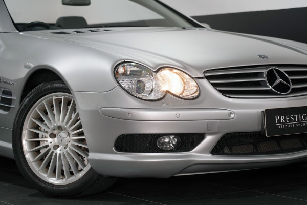 2003 Mercedes-Benz SL 55 AMG Convertible Image 9