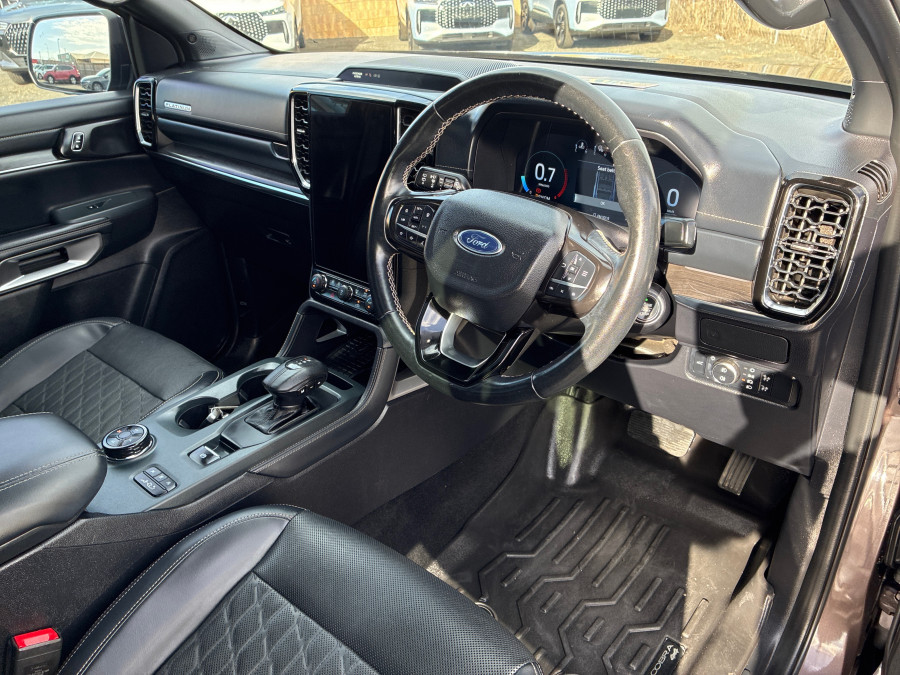 2023 MY23.5 Ford Everest UB Platinum SUV Image 20