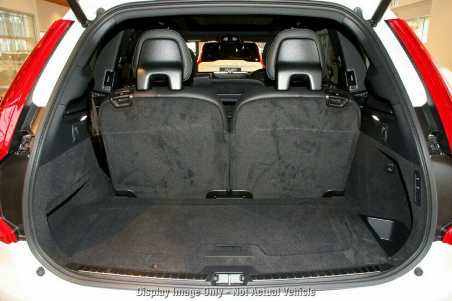 2024 MY25 Volvo XC90 L Series Ultra T8 Plug-In Hybrid SUV Image 19