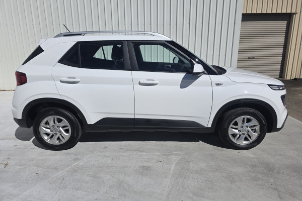 2025 Hyundai Venue QX.V5  SUV Image 8