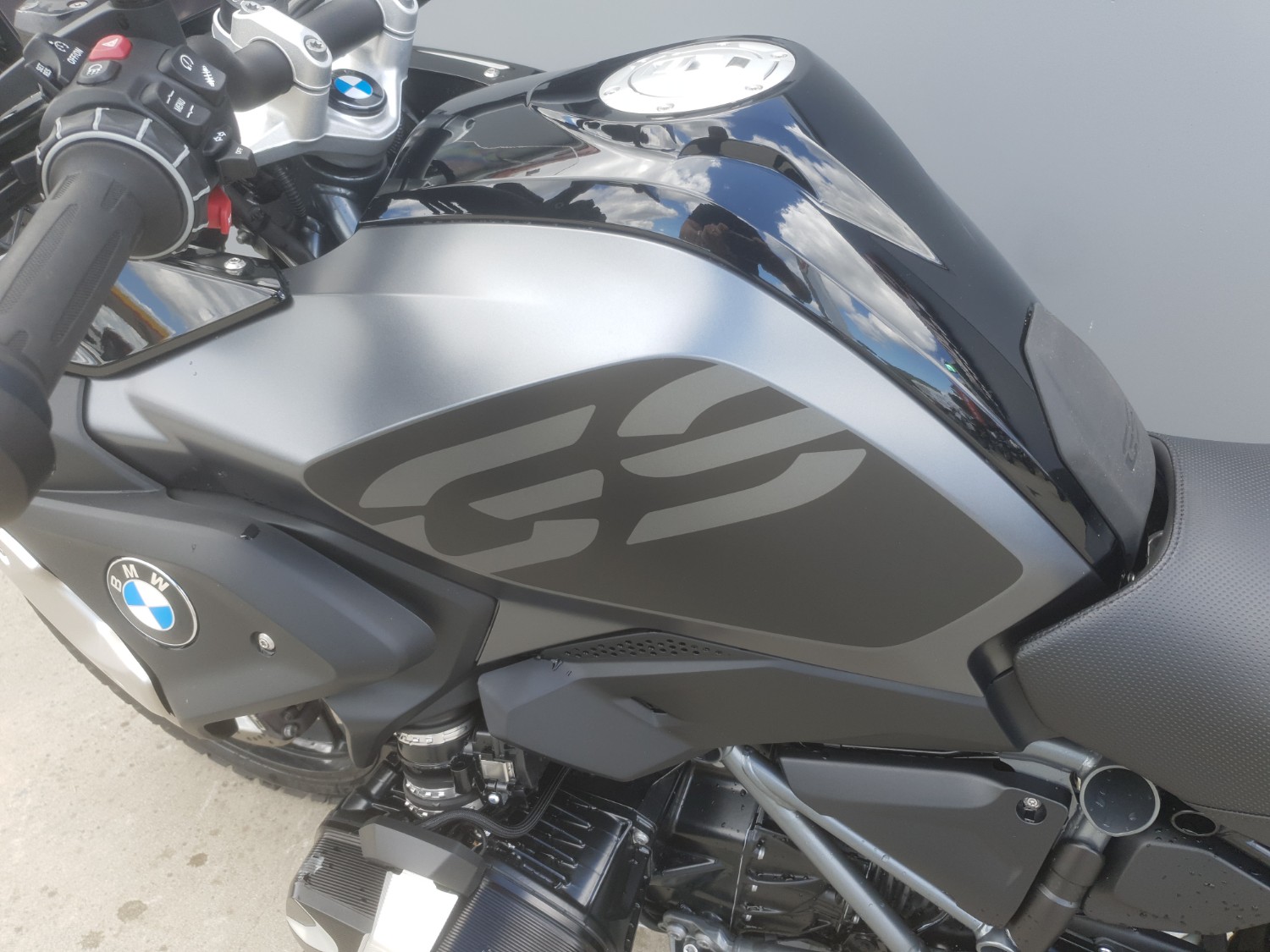 2020 BMW R 1250 GS Triple Black Motorcycle Image 14
