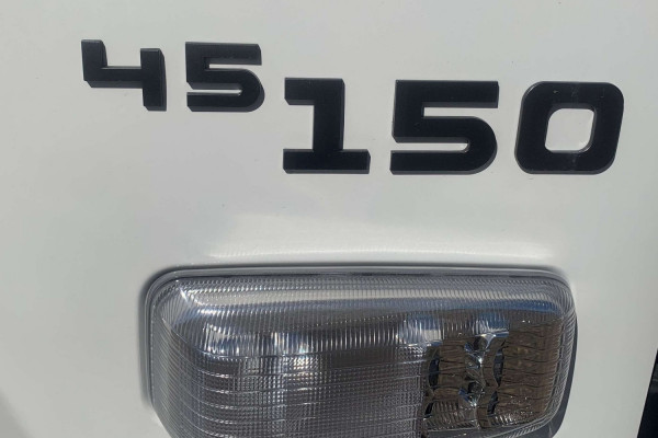 2026 Isuzu NNR 45-150 DT D34 Cab Chassis Image 9