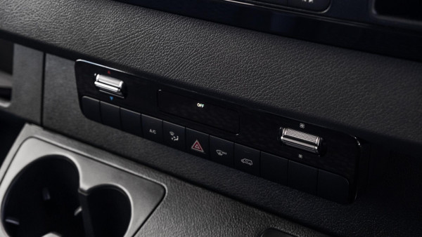 2026 Mercedes-Benz Sprinter VS30 315CDI Bus image 13