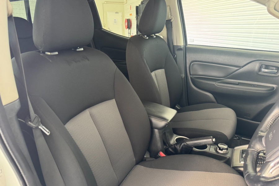 2020 Mitsubishi Triton MR GLX-R Ute Image 8