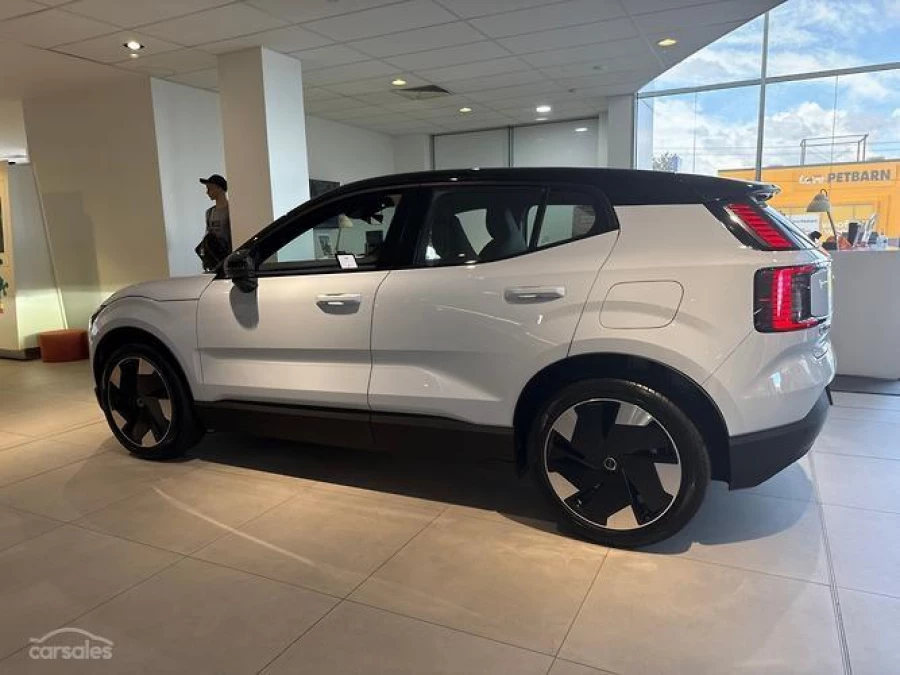 2026 Volvo EX30  Single Motor Extended Range Plus SUV Image 1