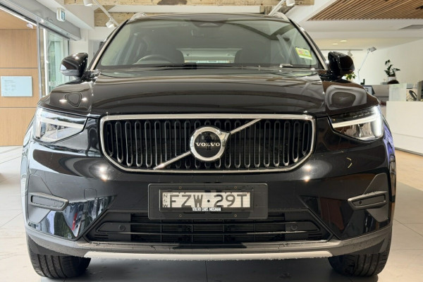 2026 Volvo XC40 XZ Plus B4 SUV Image 7