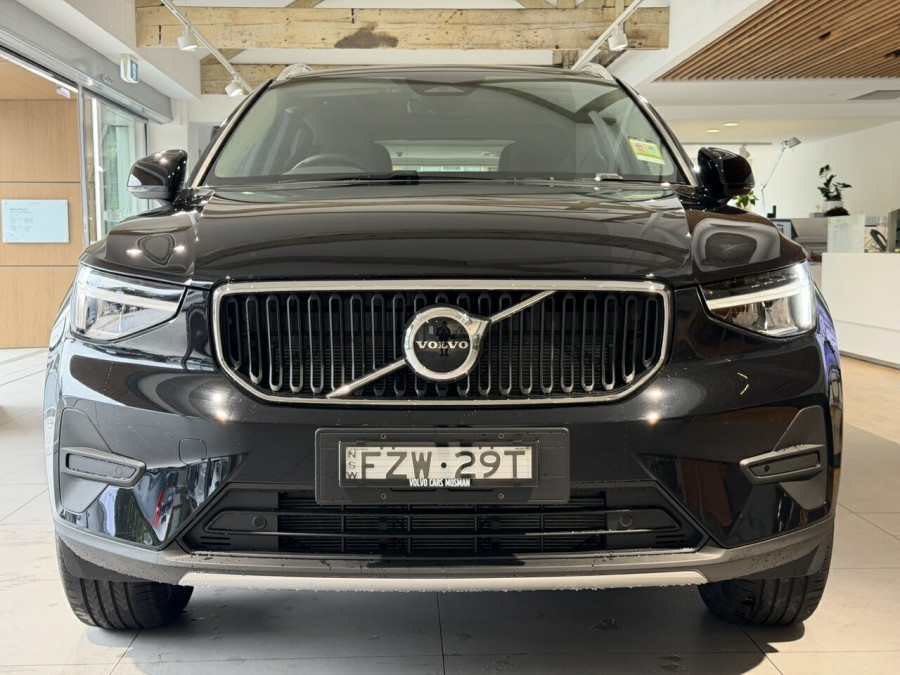 2026 Volvo XC40 XZ Plus B4 SUV Image 7