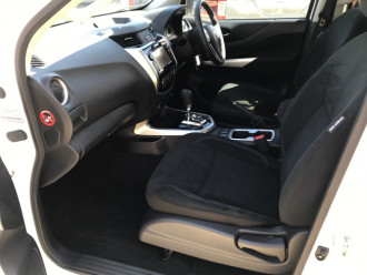 2017 Nissa Navara D23 S2 ST Crew cab