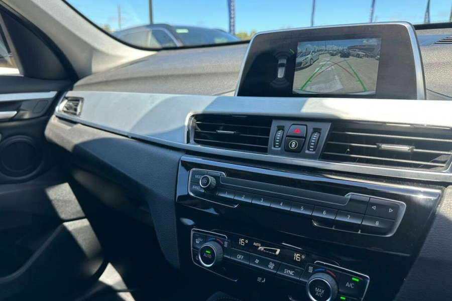 2017 BMW X1 F48 sDrive18d Steptronic SUV Image 13