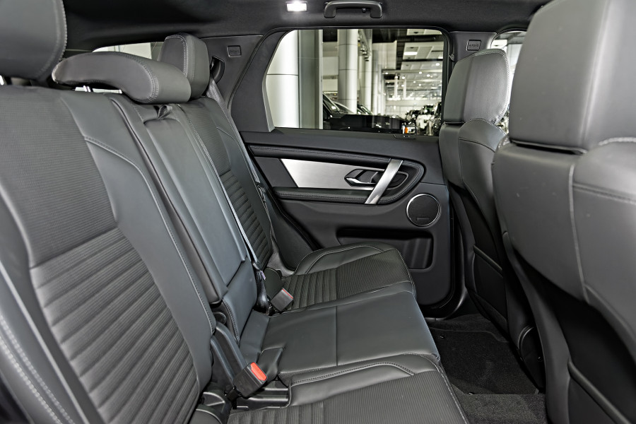 2025 MY25.5 Land Rover Discovery Sport L550 P250 Dynamic SE SUV