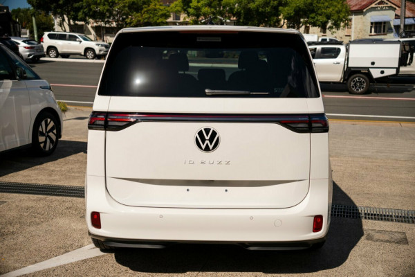 2025 Volkswagen ID. Buzz EB Pro BEV560 People Mover