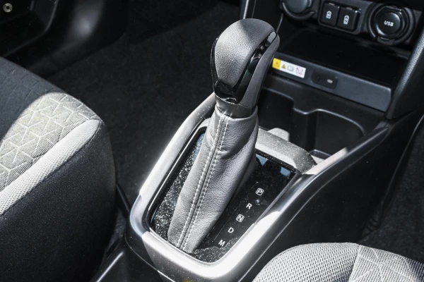 2026 Suzuki Swift UZ Hybrid Plus Hatch Image 2