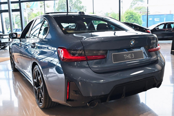 2025 BMW 3 Series G20 LCI II 330i M Sport Sedan image 5