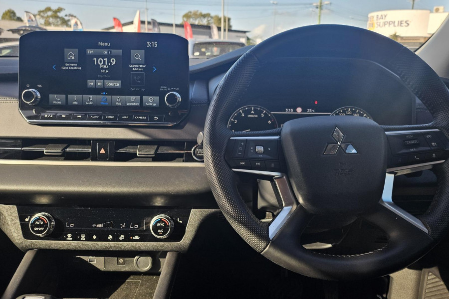 2022 MY22.5 Mitsubishi Outlander ZM Aspire SUV Image 16