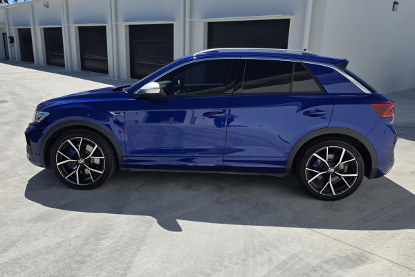 2023 Volkswagen T-Roc D11 R SUV Image 6