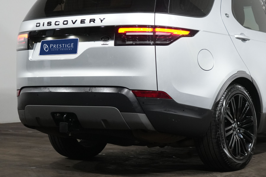 2020 Land Rover Discovery Series 5 Sd6 S SUV