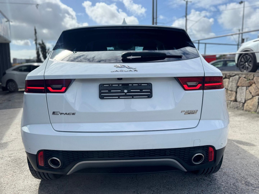 2019 Jaguar E-PACE X540 P250 SE SUV Image 6