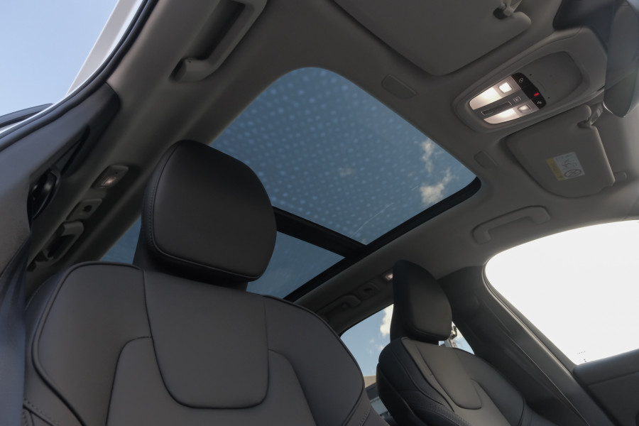 2026 Volvo XC60 UZ Plus B5 Bright SUV