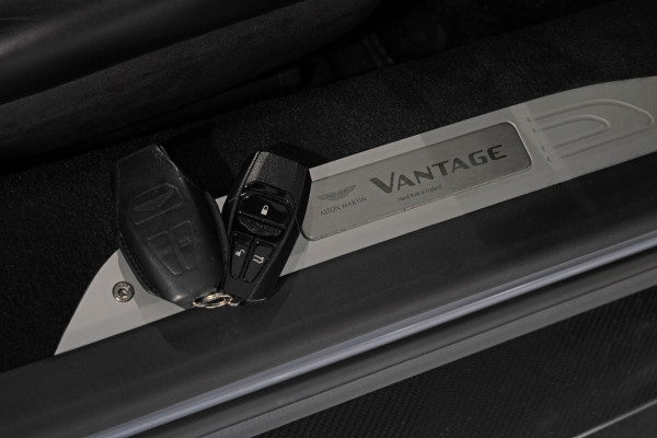2019 Aston Martin Vantage Coupe Image 43