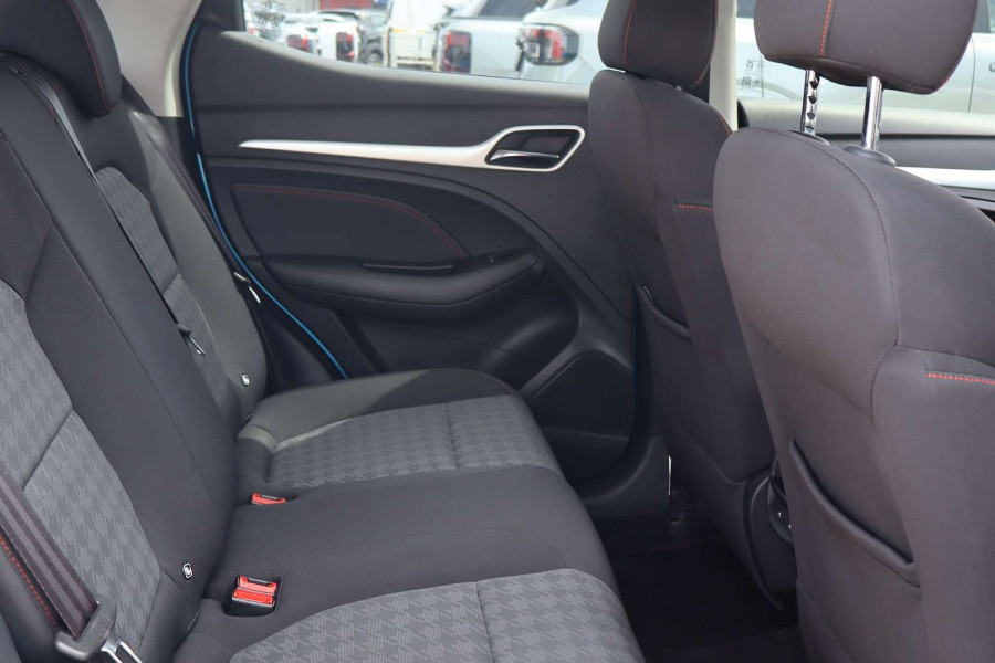 2022 MG ZST S13 Core SUV Image 11