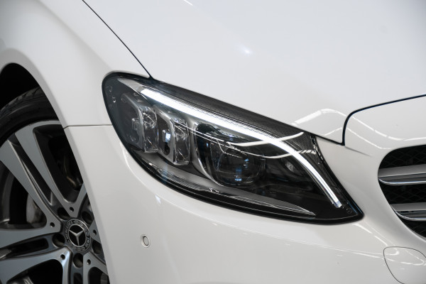 2019 Mercedes-Benz C-Class C300 Sedan Image 2