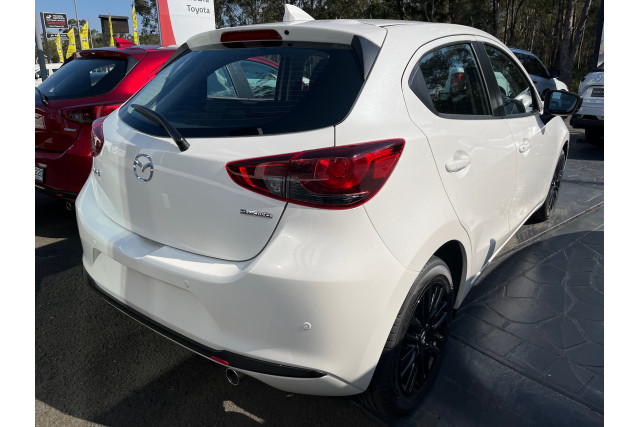 2024 Mazda 2 DJ Series G15 Evolve Hatch Image 2