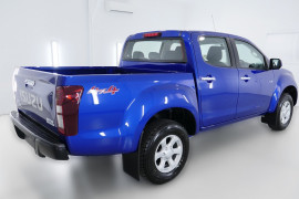 2019 Isuzu UTE D-MAX LS-M Crew Cab Ute 4x4 Utility Image 2