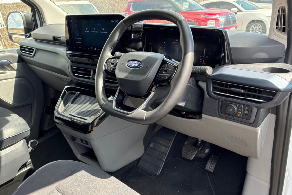 2024 MY24.5 Ford Tourneo AV Active People Mover Image 14