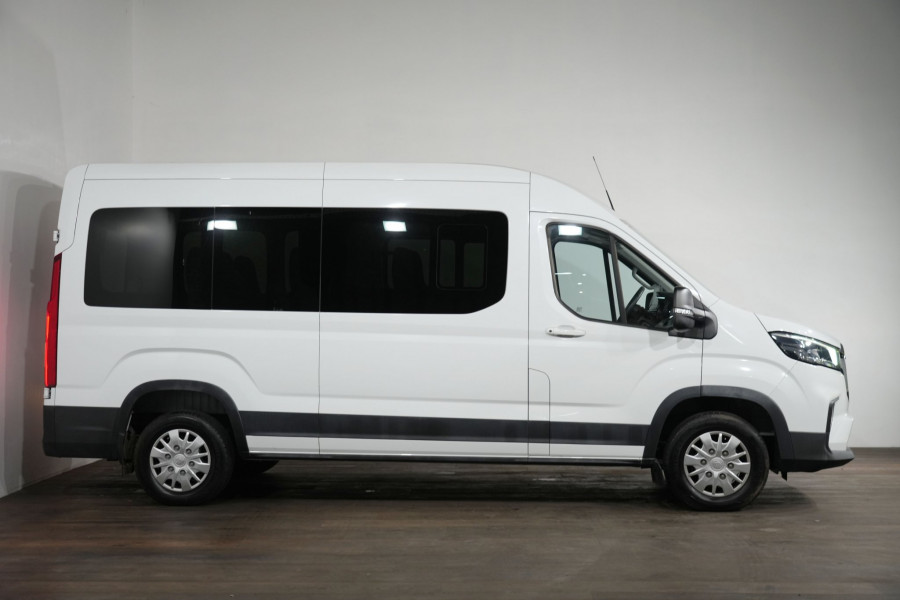2023 LDV Deliver 9 Mid Roof LWB Bus Image 3