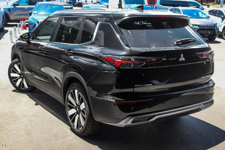 2026 MY25 Mitsubishi Outlander ZM Aspire SUV Image 4