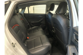 2024 MG MG5 AP32 Essence Sedan